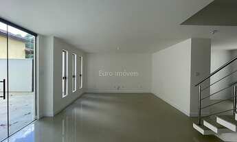 Imagem: Ref. CAS4200 - Casa 4 qtos - Aeroporto