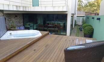 Imagem 6: Casa de condomínio sobrado para aluguel com 304 metros quadrados com 4 quartos