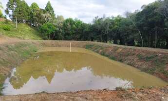Imagem 5: Chácara formar Bugre, 1200m asfalto, 32.000m², rio/córrego, tanque e área aberta pasto, li