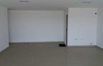 Imagem 3: Sala comercial para locação, sendo 57 metros quadrados com sacada Vila Leopoldina!