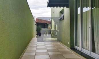 Imagem 3: Sobrado em 500 m2, 360 constr. 03 suites com ar cond, 04 vgs, com piscina