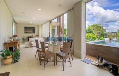 Imagem 2: Sobrado de esquina Alphaville Ipê 04 suítes