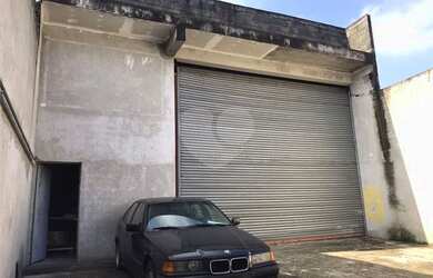 Imagem 2: Galpão de 1050 metros quadrados para industria