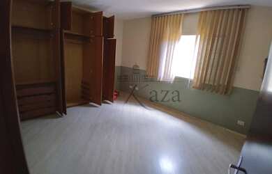 Imagem 5: Casa e Edícula - Jardim Satélite - 3 Dormitórios - 200m²