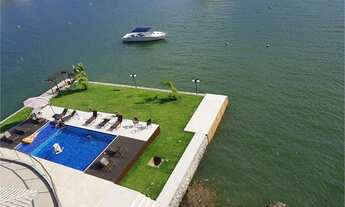 Imagem: Linda cobertura duplex em frente ao mar