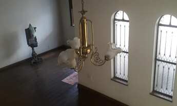 Imagem 6: Casa para venda possui 100 metros quadrados com 4 quartos em Centro - Nilópolis - RJ