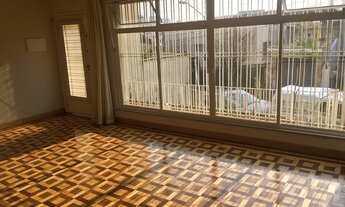 Imagem 1: Sobrado para venda tem 150 metros quadrados com 3 quartos em Bosque da Saúde - São Paulo