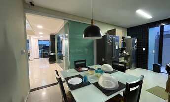 Imagem 5: Casa com 4 suítes, piscina com área de apoio, muito espaço e conforto para toda a família