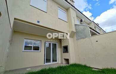 Imagem 7: Sobrado para venda possui 127 metros quadrados com 3 quartos em Igara - Canoas - RS