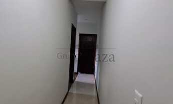 Imagem 7: Casa - Bosque dos Eucaliptos - 3 Dormitórios - 160m²