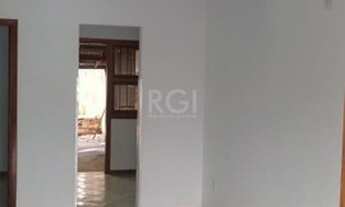 Imagem 2: Porto Alegre - Casa Padrão - Hípica