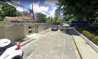 Imagem 2: Casa em Casa Forte com 4 quartos sendo 2 suítes com 154m² por R$ 900MIL