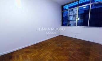 Imagem 2: Apartamento à venda em Botafogo com 2 quartos e 77 m2