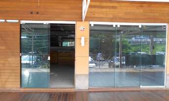 Imagem 2: EM FRENTE AO METRO JARDIM OCEANICO