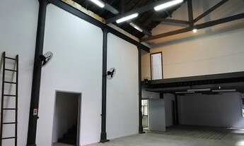 Imagem 3: Casa/atelier artístico em local muito tranquilo e inspirador