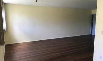 Imagem 2: Apartamento com 4 quartos (1 suíte) - R$650.000 / R$3.200 - Aflitos