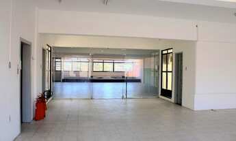 Imagem 5: Prédio comercial com ótima localização na Hermes Fontes e 795 m2