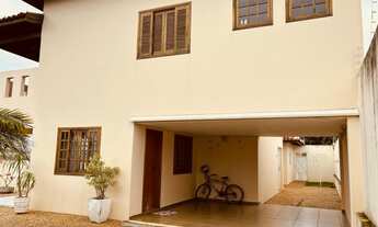 Imagem 5: Sobrado à venda 257 m2, 3 quartos (1 suíte) sala/cozinha, piscina, ofurô, churrasqueira, B