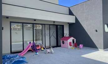 Imagem 4: Urbanova - Residencial Colinas do Paratehy - 4 Suítes - 320m²