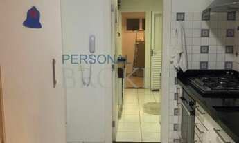 Imagem 7: Casa de condomínio sobrado para venda possui 245 metros quadrados com 3 quartos