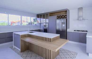 Imagem 3: Pedra Branca, 3 suítes, 4 banheiros, 2 vagas de garagens, área útil 420m²