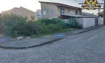 Imagem: Casa de 4 quartos na Meia Praia de Navegantes