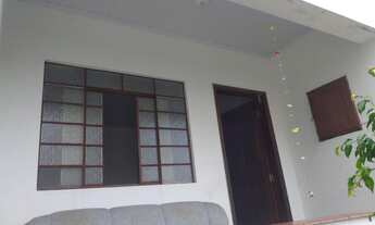 Imagem: Casa de vila para venda tem 100 metros quadrados