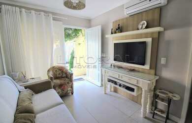 Imagem 2: Ótima casa com perfeita orientação solar, muito bem mobiliada e decorada