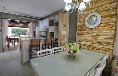 Imagem 6: Ótima casa com perfeita orientação solar, muito bem mobiliada e decorada