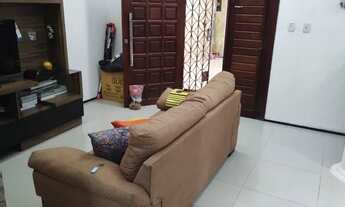 Imagem 5: Casa reformada com 2 quartos e suíte no Conjunto Ceará!