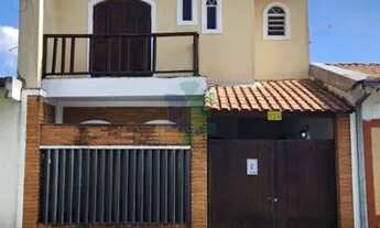 Imagem: Sobrado para venda possui 250 metros quadrados