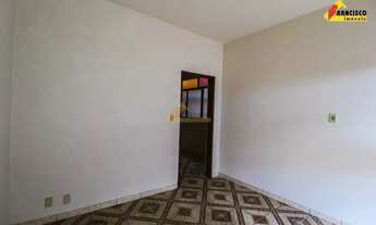 Imagem 4: Casa para aluguel, 4 quartos, 1 suíte, 1 vaga, Santa Clara - Divinópolis/MG