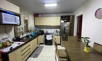 Imagem 4: Alugo excelente casa, com 3 quartos, cozinha planejada