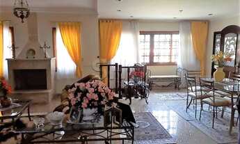 Imagem: Maravilhosa e ampla casa Térrea com piscina