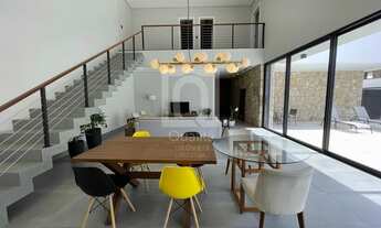 Imagem: CASA À VENDA NO CONDOMÍNIO APLHAVILLE