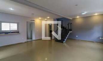 Imagem 3: Casa para Aluguel - Gramadão , 3 Quartos, 170 m2