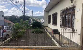 Imagem 2: Casa no Bairro Água Verde, contendo 3 dormitórios