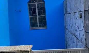 Imagem 7: Excelente casa com 2 quartos c suitees, um quarto com armtma com banheira, churrasqueira