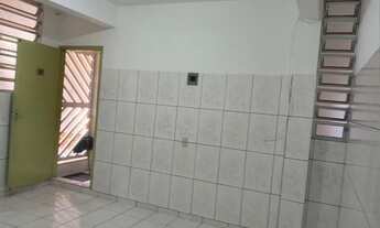 Imagem 7: Alugo um cômodo com banheiro