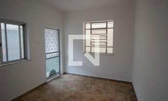 Imagem 3: Casa para Aluguel - Bonsucesso, 2 Quartos, 250 m2