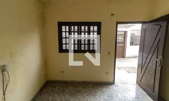 Imagem 4: Casa de Condomínio para Aluguel - Parque São Francisco, 2 Quartos, 35 m2