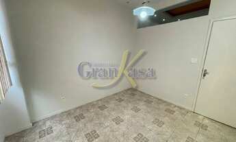 Imagem 7: Quarto e Sala ( REFORMADO ) esquina com a Rua dos Andradas