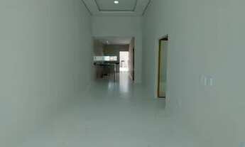 Imagem 3: Casa no Parque 10 com 3 quartos e quintal pronta para morar / Apenas a vista / Agende sua