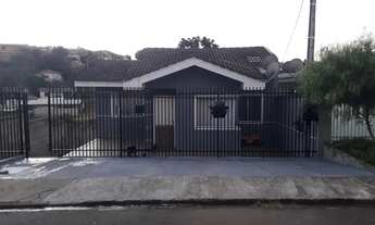 Imagem 3: Alugo excelente casa, com 3 quartos, cozinha planejada