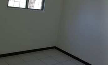 Imagem 4: Apartamento para venda com 50 metros quadrados com 2 quartos em Mussurunga II - Salvador