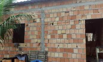 Imagem 2: Vendo duas casa com terreno