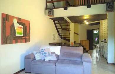 Imagem 2: Casa para Venda - 219m², 3 dormitórios, sendo 1 suites, 4 vagas - Menino Deus