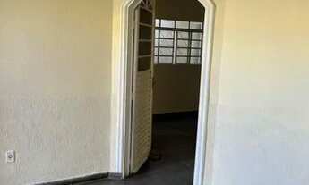 Imagem 6: QR 401 conjunto 11 casa 1 Sobrado com 6 quartos 4 banheiros + dependência com Habite-se