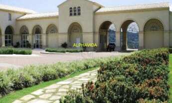 Imagem 2: Maravilhosa casa em um dos melhores condomínios de Alpahville, com 4 suites, piscina, área