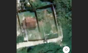 Imagem: Terreno plano e ensolarado